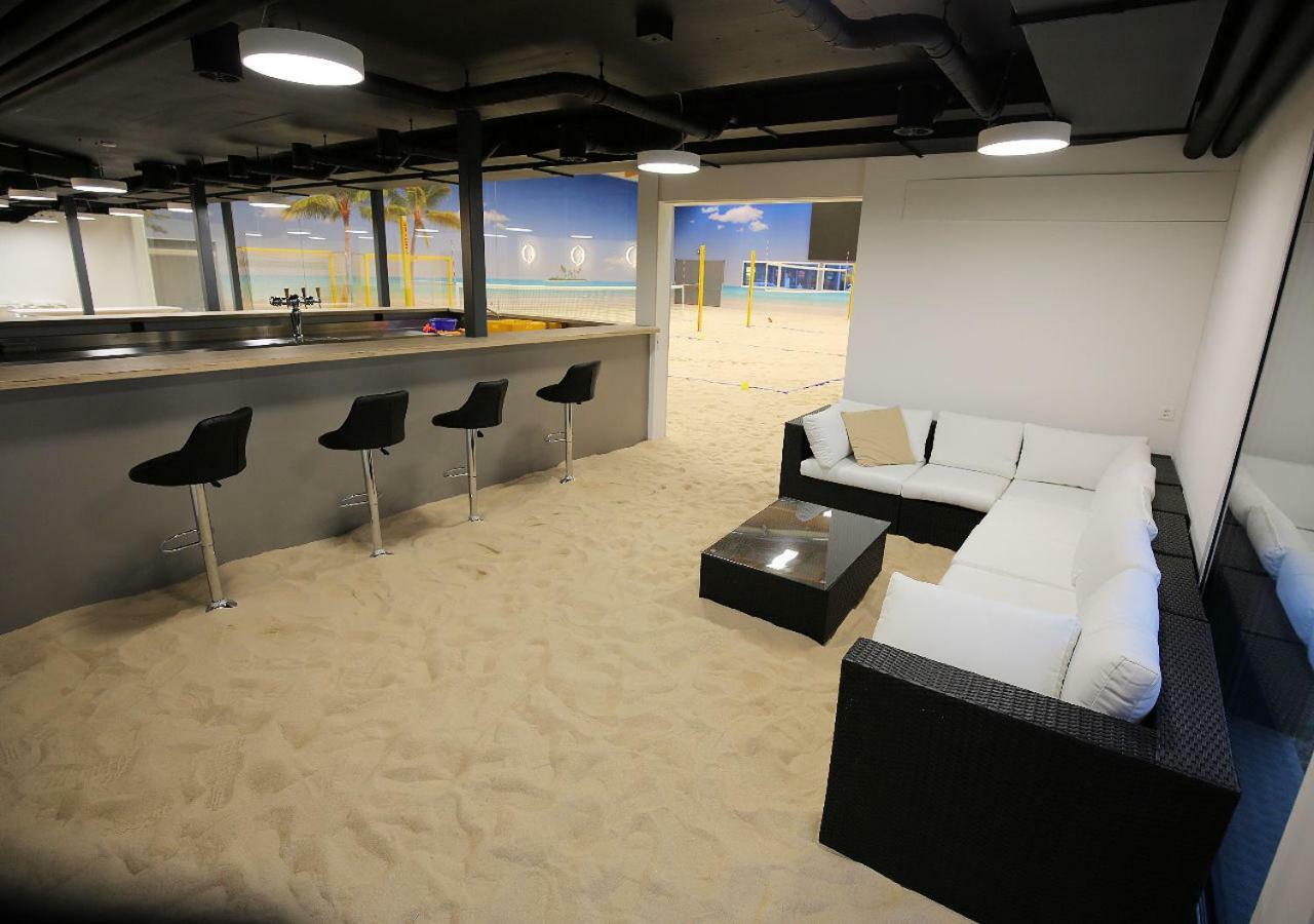 Beachin - Sport, Events, Hotel, Restaurant, Bar Ins Exterior photo